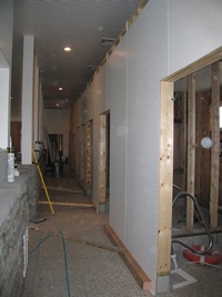 Hallway area to weight room/steam room/sauna/showers/bathrooms